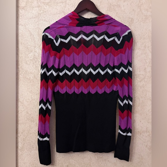 Cache Chevron Women's Sweater - Picture 3 of 6